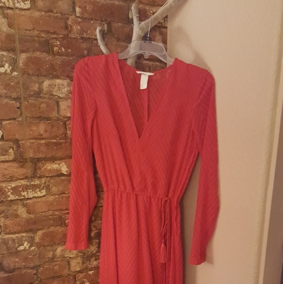 H&M Dresses & Skirts - H&M Maxi